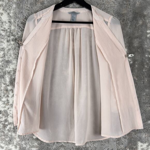H&M Size 4 Fairy Semi Sheer Pleated Button Top Pink 3/4 Sleeve V Neck - Picture 3 of 7